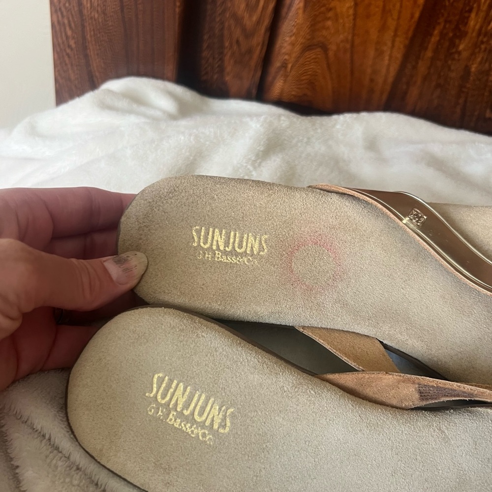 G. H. Bass & Co. Leather Upper womens 8.5 Sunjuns Sandals, good condition - Picture 3 of 12
